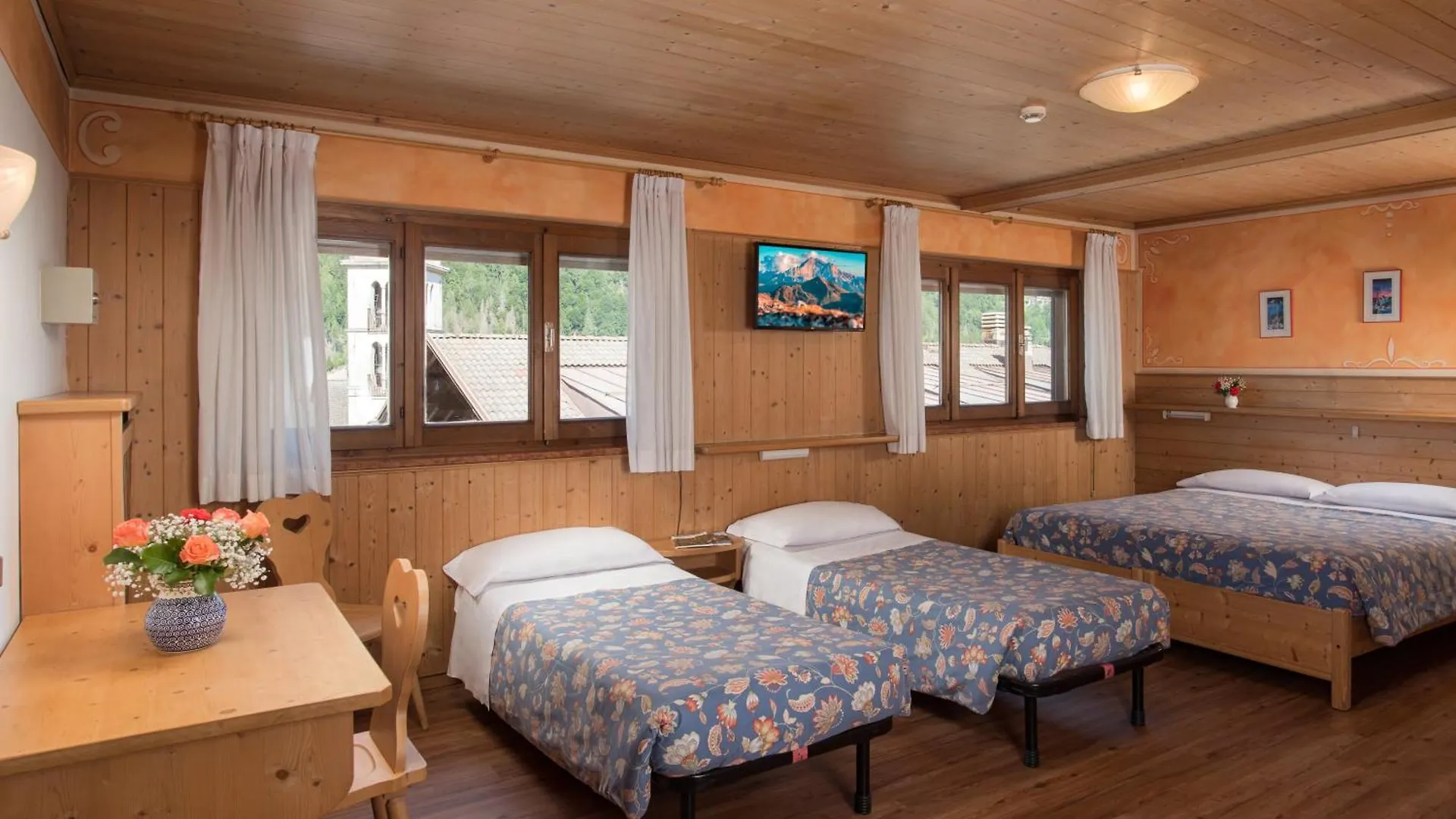 Hotel Centrale Alleghe 3*,  Italien